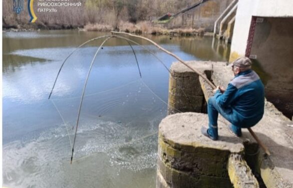 На Черкащині чоловік “павуком” наловив риби на 40 тисяч гривень
