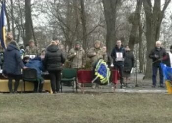 На Черкащині голова однієї із громад через свою промову на похороні воїна потрапив у скандал