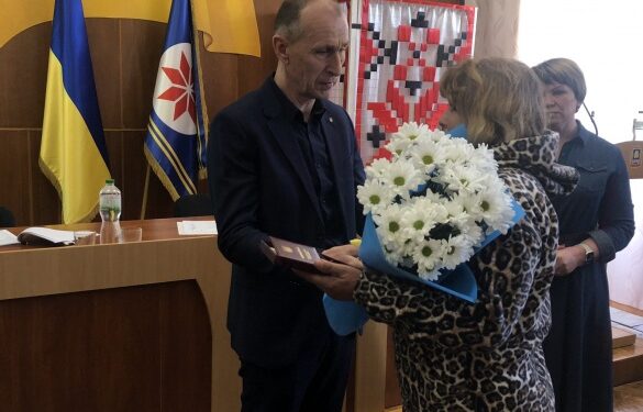 На Черкащині родинам двох загиблих воїнів вручили їхні нагороди