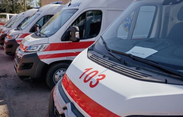 На Черкащину передали 6 спецавтівок для медиків