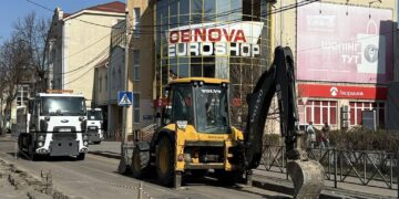 На Симона Петлюри змінюють бруківку: яка мета ремонту