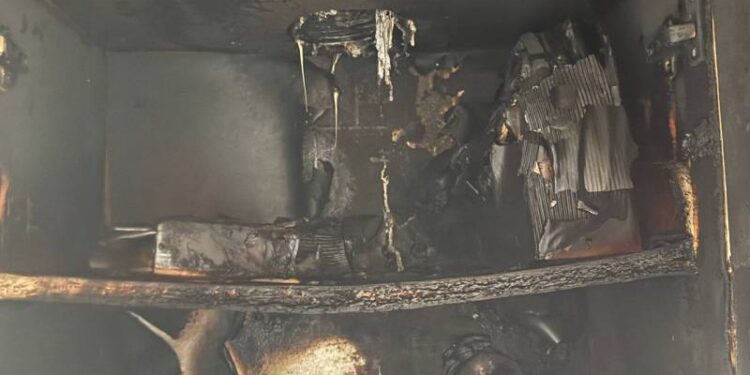 На Старокостянтинівському шосе у Шепетівці горіла квартира: ймовірно через витяжку —Хмельнитчина