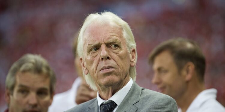 Не стало бывшего тренера «Реала» Лео Бенхаккера, с которым команда 3 раза выигрывала Ла Лигу