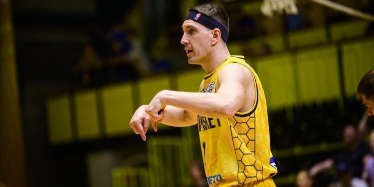 Павло Буренко вийшов на четверте місце за передачами в історії Суперліги – Федерація баскетболу України