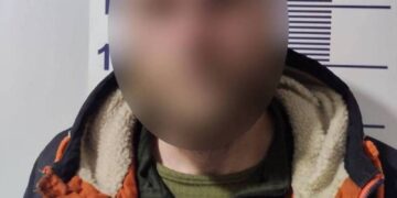 Під час обшуку у обвинуваченого в наркоторгівлі виявили ще й наркопритон —Хмельнитчина