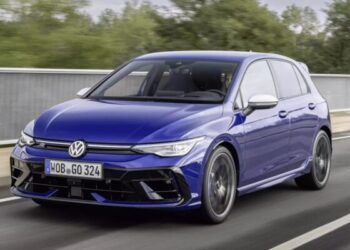 Представлені нові Volkswagen Golf GTI та Golf R — АВТО