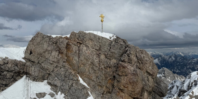 Прозаїчна елегія авторства гір. А автор просто писав їх диктант