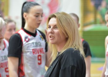 Рівне-ОСДЮСШОР виграв жіночу Вищу лігу, обігравши у фіналі Франківськ-ПНУ: коментарі після гри – Федерація баскетболу України