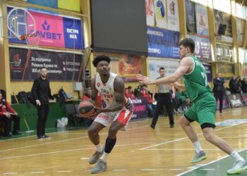 Рівне розгромив Запоріжжя і вийшов до півфіналу плейоф: хайлайти матчу Суперліги Favbet 8 квітня – Федерація баскетболу України