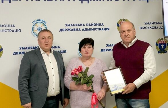 Сім’я із Уманщини отримала подяку за виховання 25 прийомних дітей
