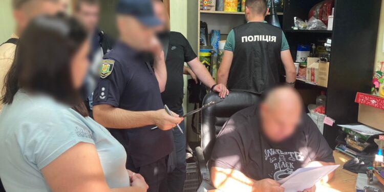 Судитимуть учасників схеми в Полтаві, які могли продавати авто для ЗСУ