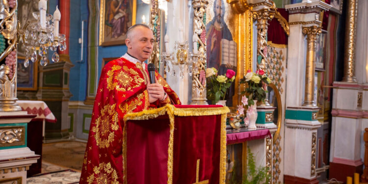 У церкві Благовіщення Пречистої Діви Марії в Івано-Франківській громаді відзначили храмове свято (ФОТО)