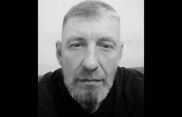 У Черкасах в останню дорогу провели військовослужбовця