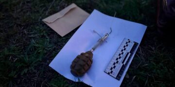 У Черкаському районі чоловік погрожував підірвати гранату 