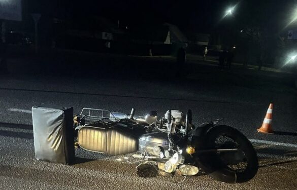 У Черкаському районі мотоцикліст збив жінку, після чого вона померла в лікарні