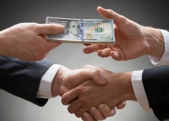 У Києві на хабарі викрили топчиновника КМДА – RegioNews.ua