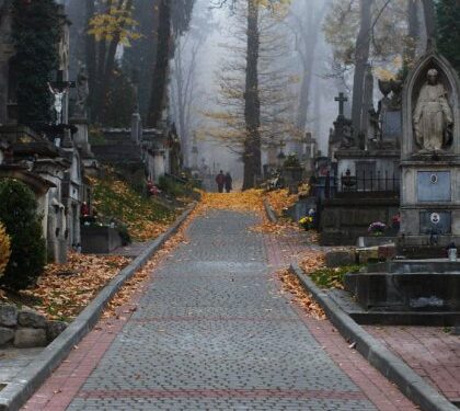 У Львові підняли вартість поховань: ціни на ритуальні послуги