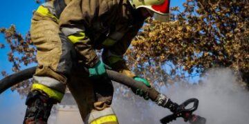 У Миколаєві на пожежі в дачному кооперативі постраждав чоловік » Миколаївський Оглядач