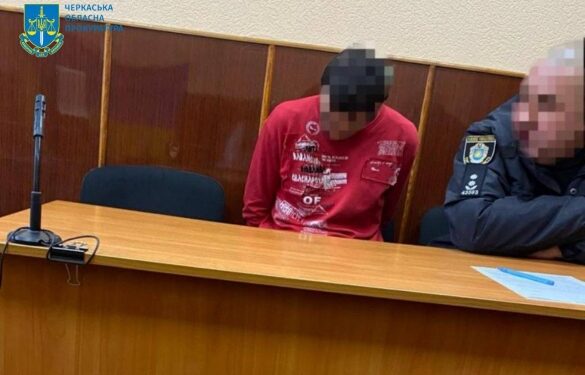 Убив через ревнощі: у Черкаському районі чоловік вдарив ножем односельця 