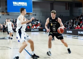 Українці за кордоном: Новицький набрав 16 очок в матчі чемпіонату Латвії – Федерація баскетболу України