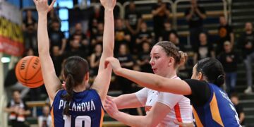 Українки за кордоном: Яцковець набрала 8 очок, у Путри 6 очок і 5 підбирань в Словаччині – Федерація баскетболу України