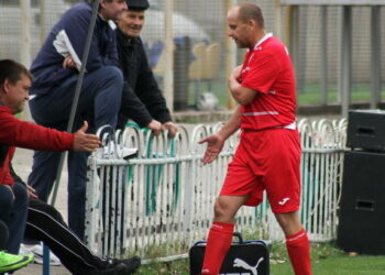 Вийшов у стартовому складі. Президент Реал Фарми оновив рекорд найстаршого професійного гравця в Україні