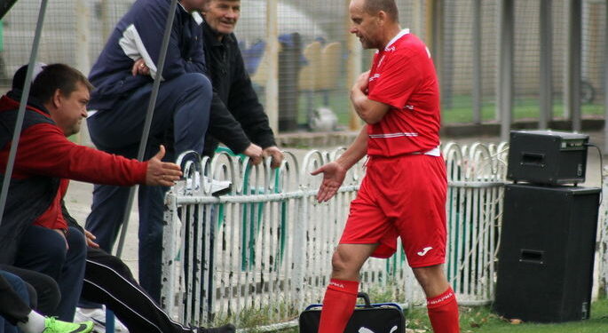 Вийшов у стартовому складі. Президент Реал Фарми оновив рекорд найстаршого професійного гравця в Україні