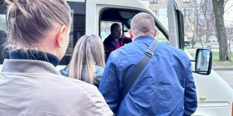 Виконком Запорізької міськради прийняв рішення розірвати договори з перевізниками – маршрутки 45, 75, 91мар | Новости Запорожья