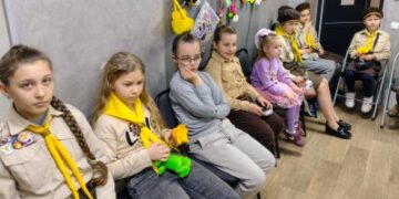 Використовуємо інтернет відповідально та безпечно: у Миколаєві кіберполіцейський зустрівся із юними скаутами » Миколаївський Оглядач
