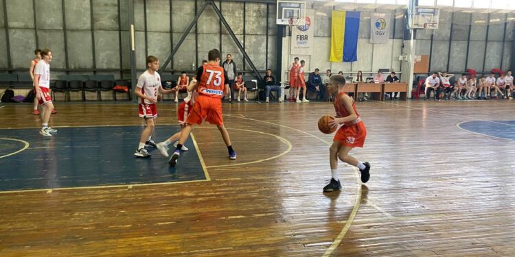 ВЮБЛ серед юнаків 2011 року: у Києві відбулись матчі четвертого етапу – Федерація баскетболу України