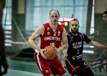 Євген Коровяков: У серії плейоф ти маєш право на помилку, а під час одної гри — помилок ніхто не пробачить – Федерація баскетболу України