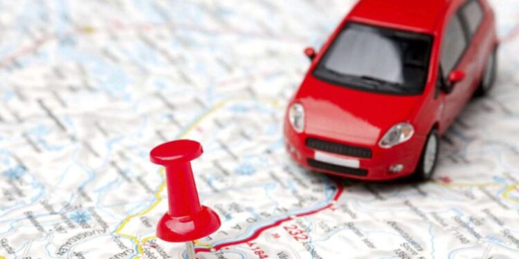 За кордон на авто: який документ важливо оформити | |