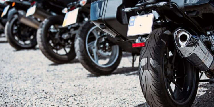 Зміни у ПДР: водії двохколісних рухатимуться вільніше – деталі | |