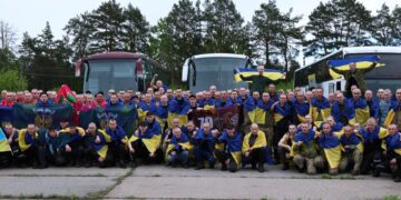 11 з 205 військовослужбовців, яких у День української піхоти повернули з російського полону, родом з Житомирщини | Журнал Житомира