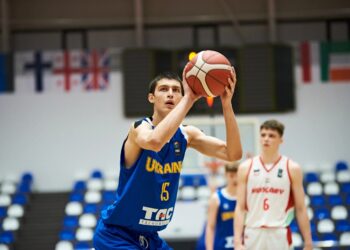 Данііл Сипало: Виступ з молодіжною збірної України в Дивізіоні А — це новий рівень, цікаво зіграти проти топ-команд – Федерація баскетболу України