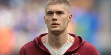 Довбик назвал условие, из-за которого покинет «Рому»