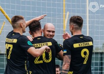 Друга ліга. Розгромна перемога Чернігова, нульова нічия у Києві