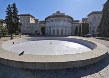 Фонтан за ОВА готують до запуску (ФОТО) — Новости Черкасс