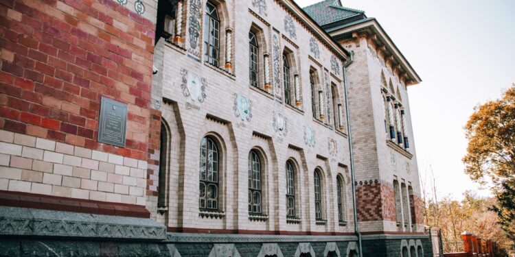 Якими були перші експонати у краєзнавчому музеї в Полтаві – ПОЛТАВА СЬОГОДНІ