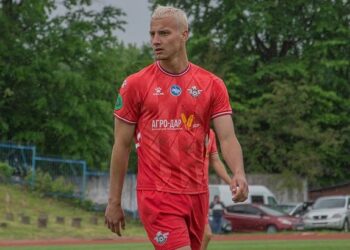 Клуб Другої ліги продовжив контракт з одним зі своїх лідерів