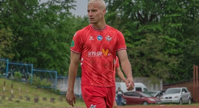 Клуб Другої ліги продовжив контракт з одним зі своїх лідерів