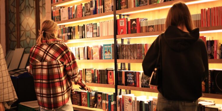 Книжковий ярмарок у Полтаві: локації та спікери