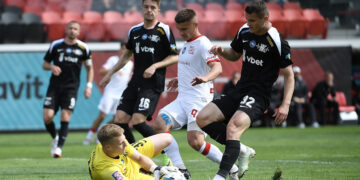 «Колос» здобув перемогу на полі «Кривбасу» вперше в історії протистоянь двох клубів