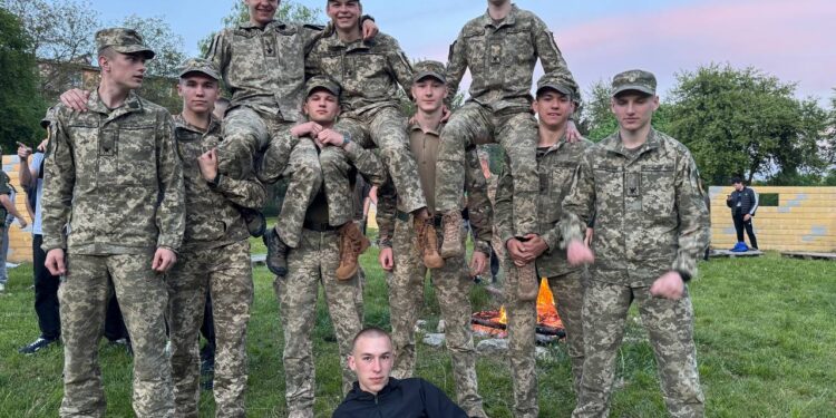 Команда Острозького військового ліцею потрапила у п’ятірку кращих на профільних змаганнях