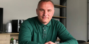 «Комунальне майно має працювати на громаду»: директор КП «Муніципальні Ринки» Мар’ян Слюзар про Центральний ринок, стихійну торгівлю та діалог з підприємцями