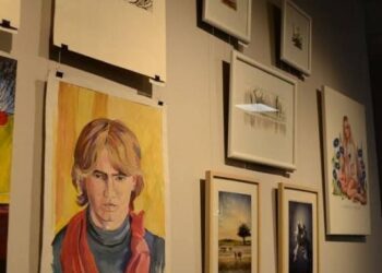 «Малюй майбутнє»: нову виставку експонують в арт-просторі ЦНАПу  — Новости Черкасс