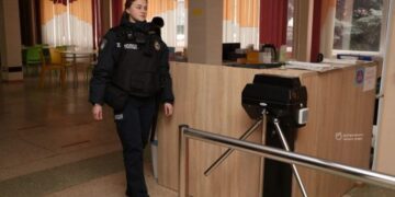 Металодетектори Garrett Multizona у школи Полтави