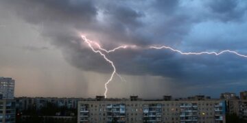 На Черкащині гримить: грози охоплюють область