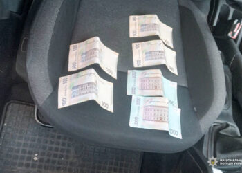 На Рівненщині водій екскаватора пропонував хабар поліцейським