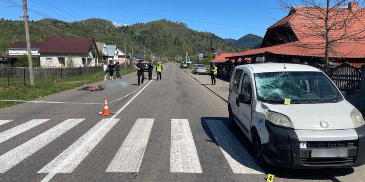 На Закарпатті мешканець Калуша на смерть збив 74-річного велосипедиста (ФОТО)